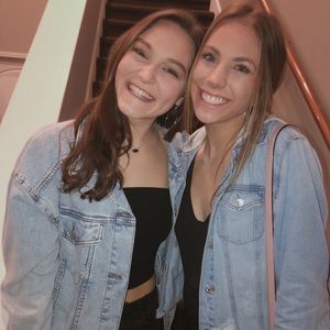 Meet your Posher, Marissa